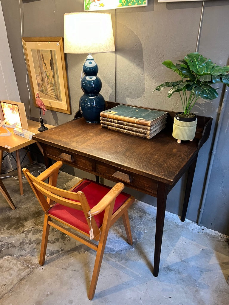 Escritorio madera peto trasero