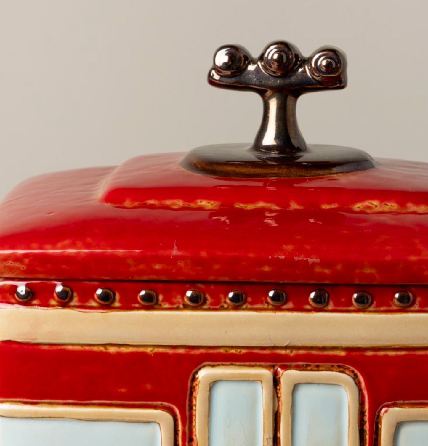 Caja Teleférico Rojo