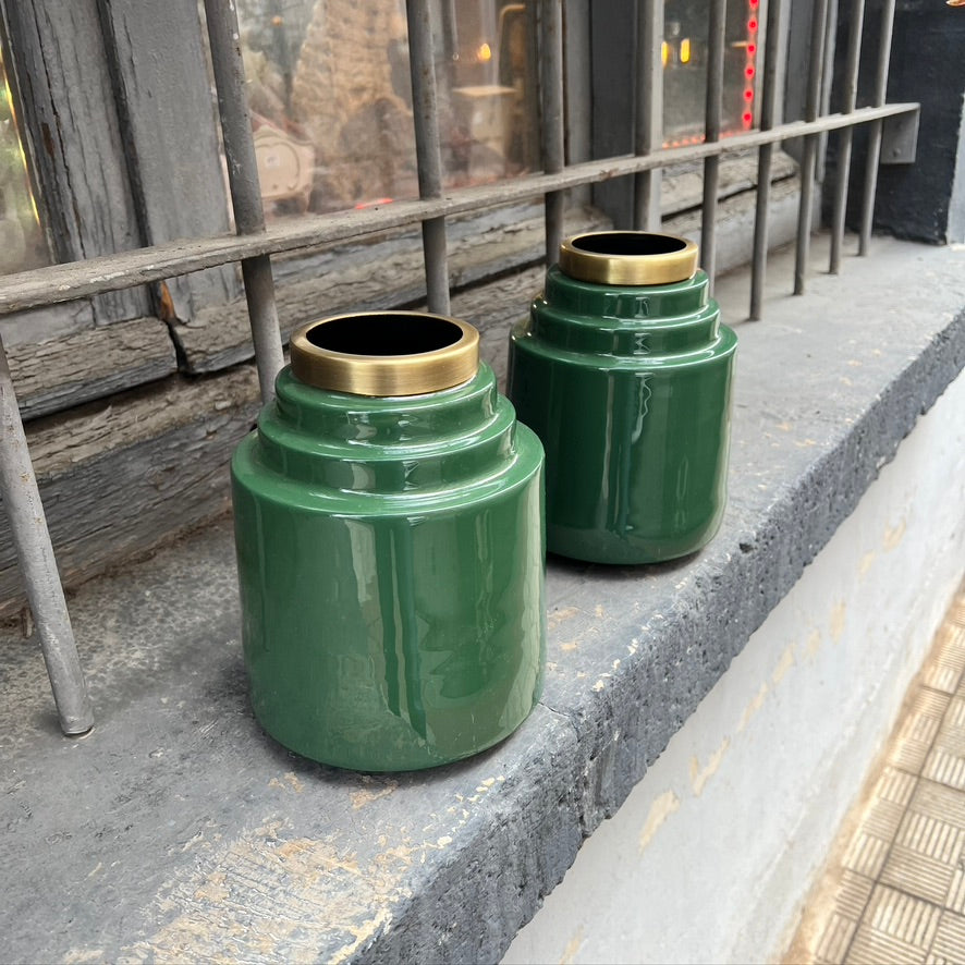 Jarrón verde y bronce