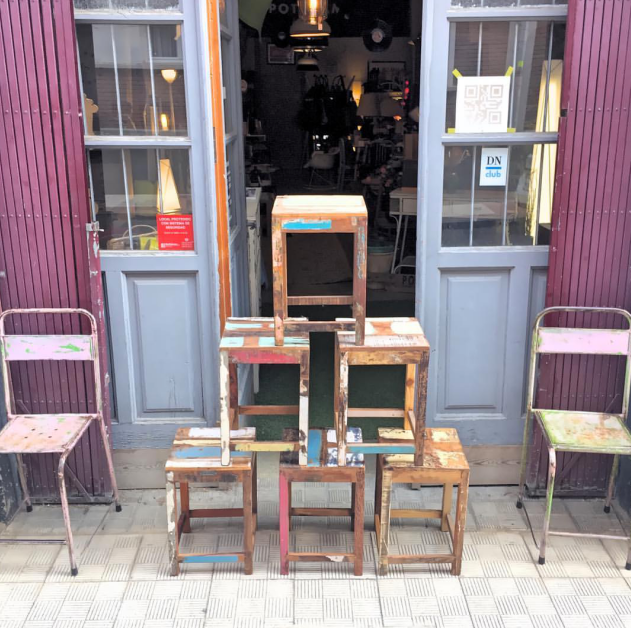 Taburete madera cuadrado