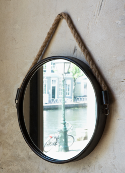 Espejo redondo metálico con cuerda – Potsdam Deco