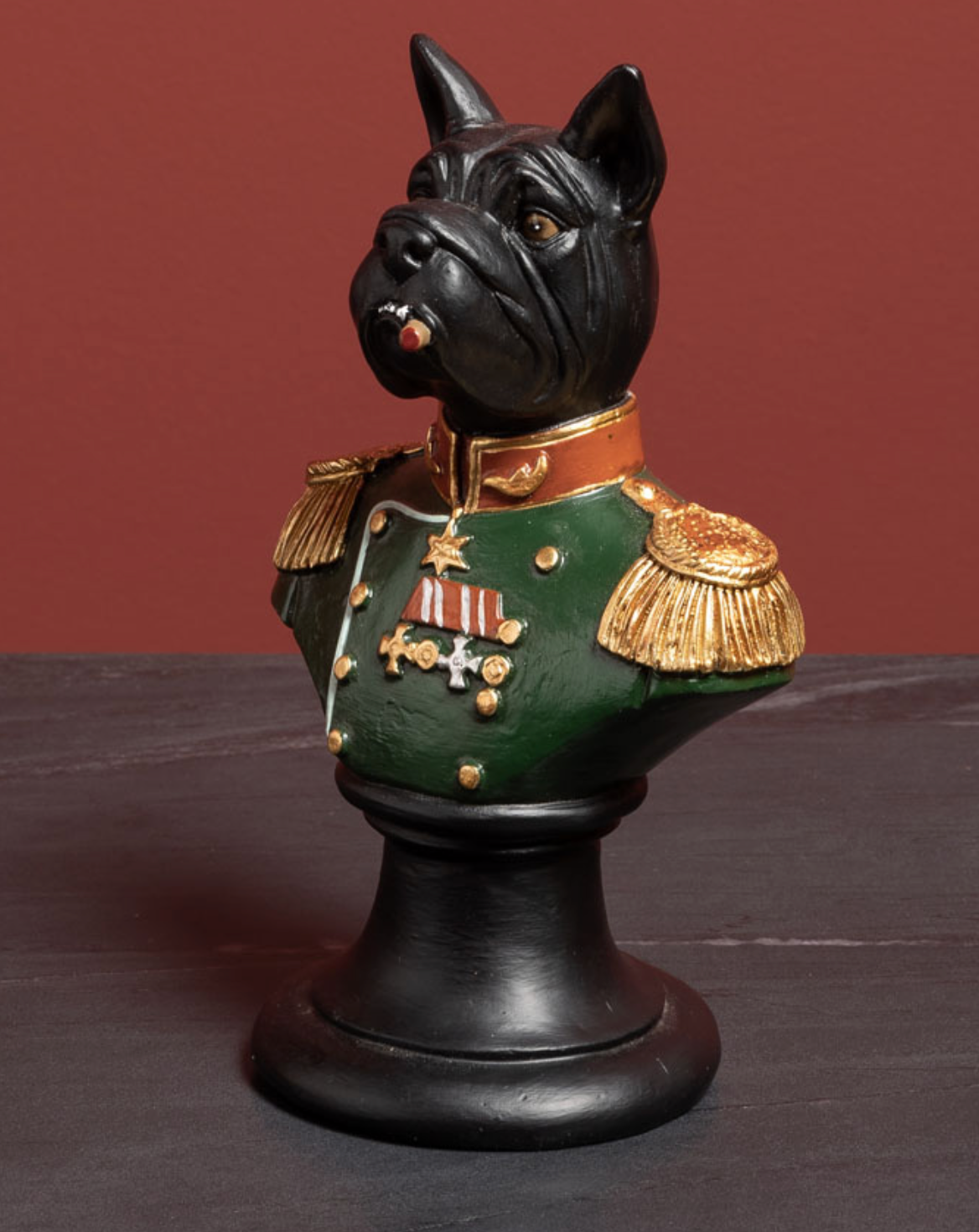 Busto Perro con Puro