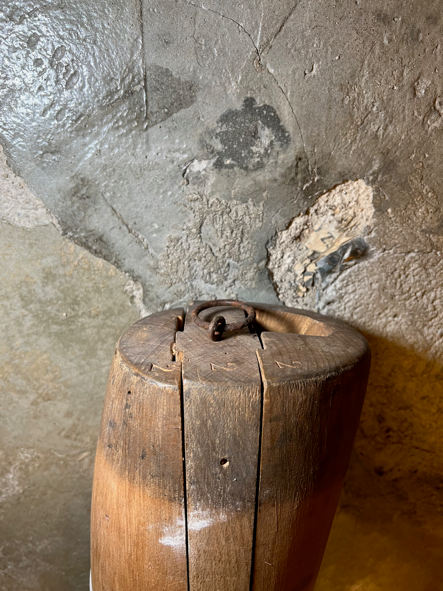 Horma antigua de bota