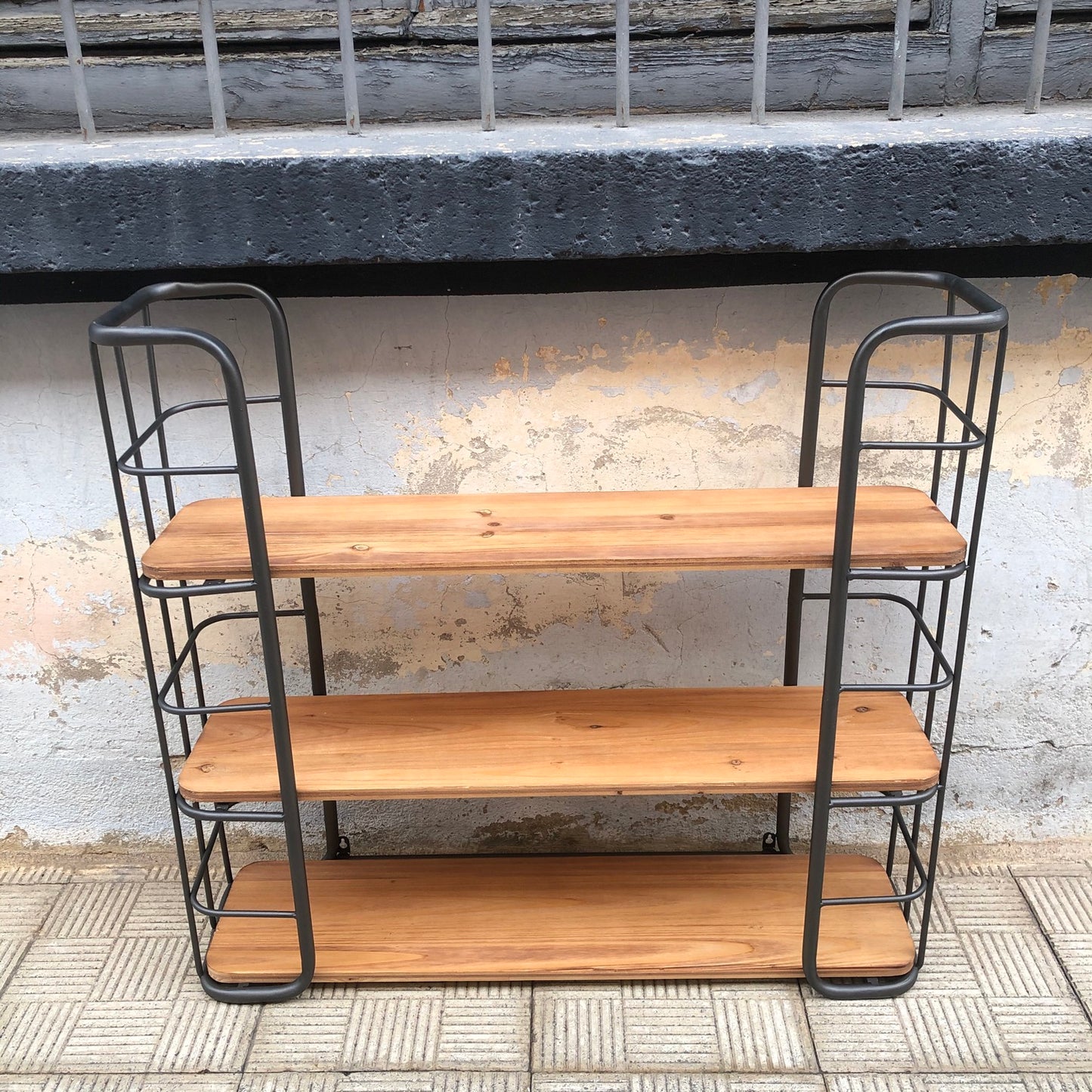 Estanteria pared