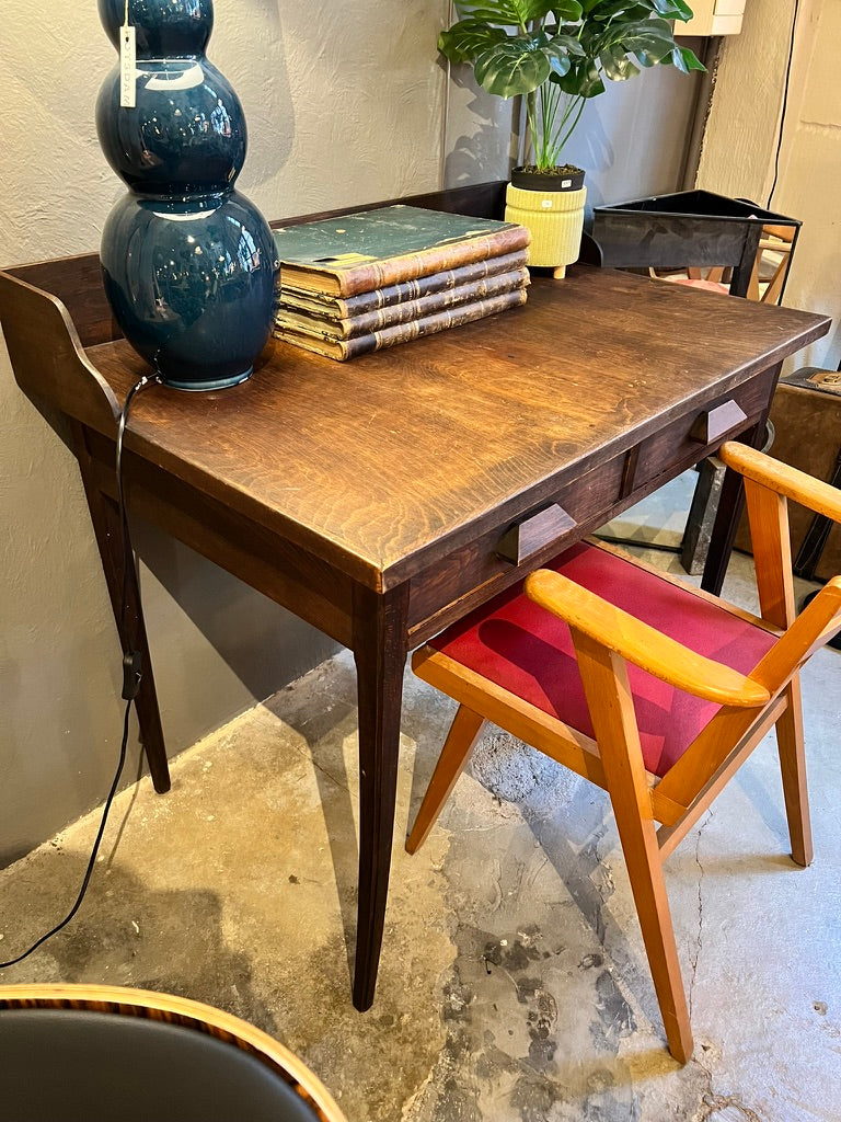 Escritorio madera peto trasero