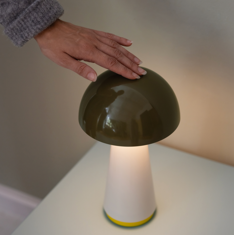 Lampara inalambrica seta verde