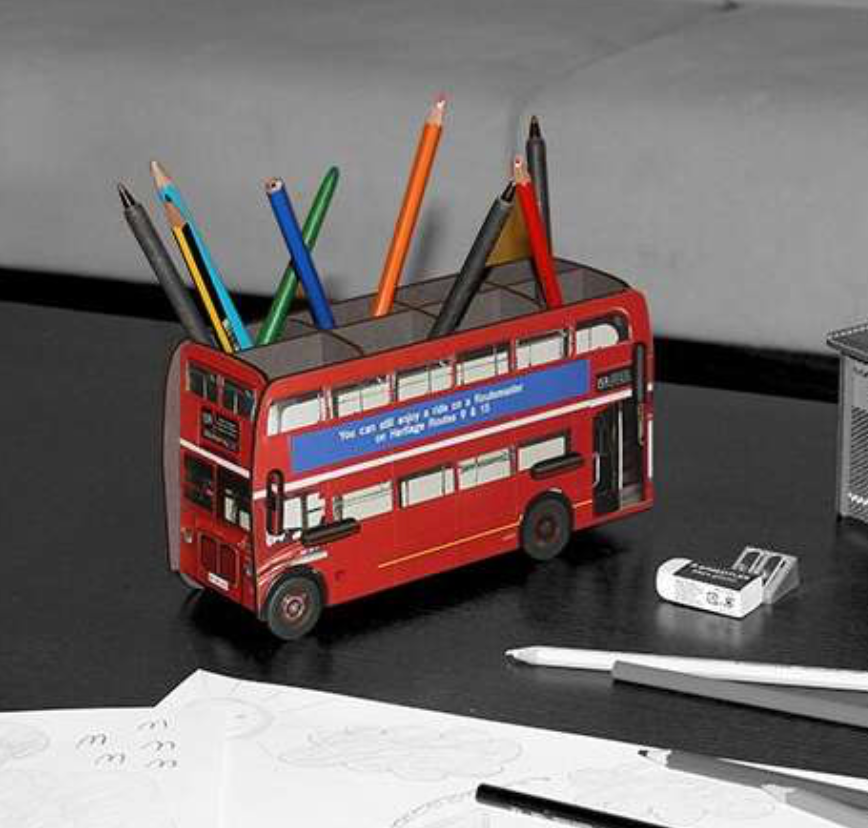 Portalapices autobus ingles