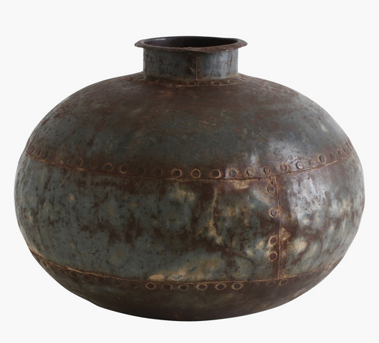 Recipiente agua metálico circular