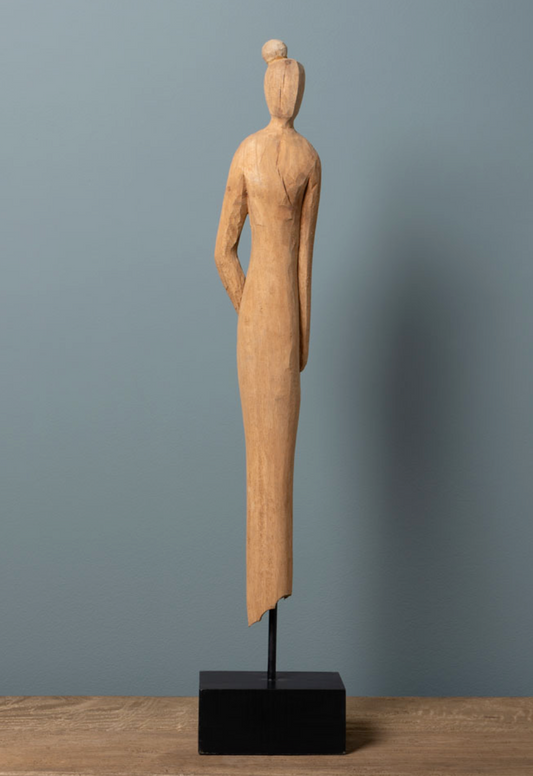 Figura femenina madera brazo atras
