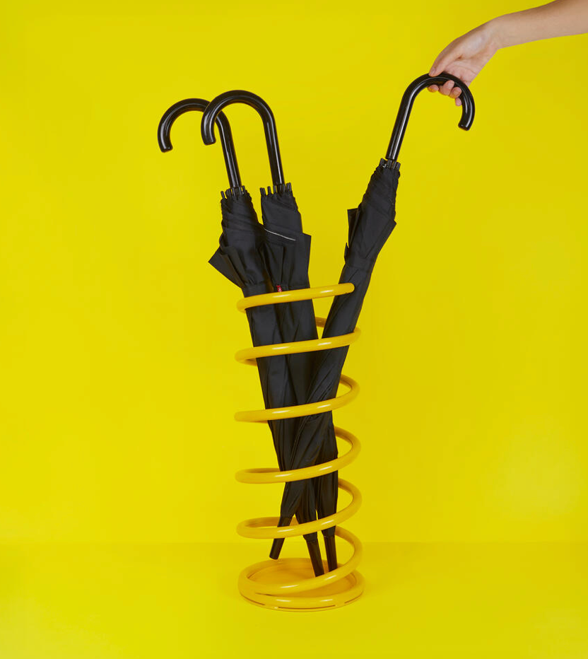 Paragüero espiral amarillo