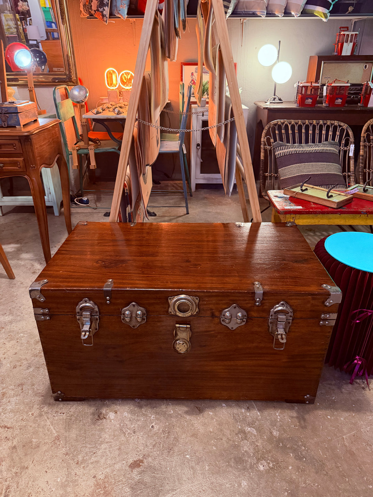 Baul madera