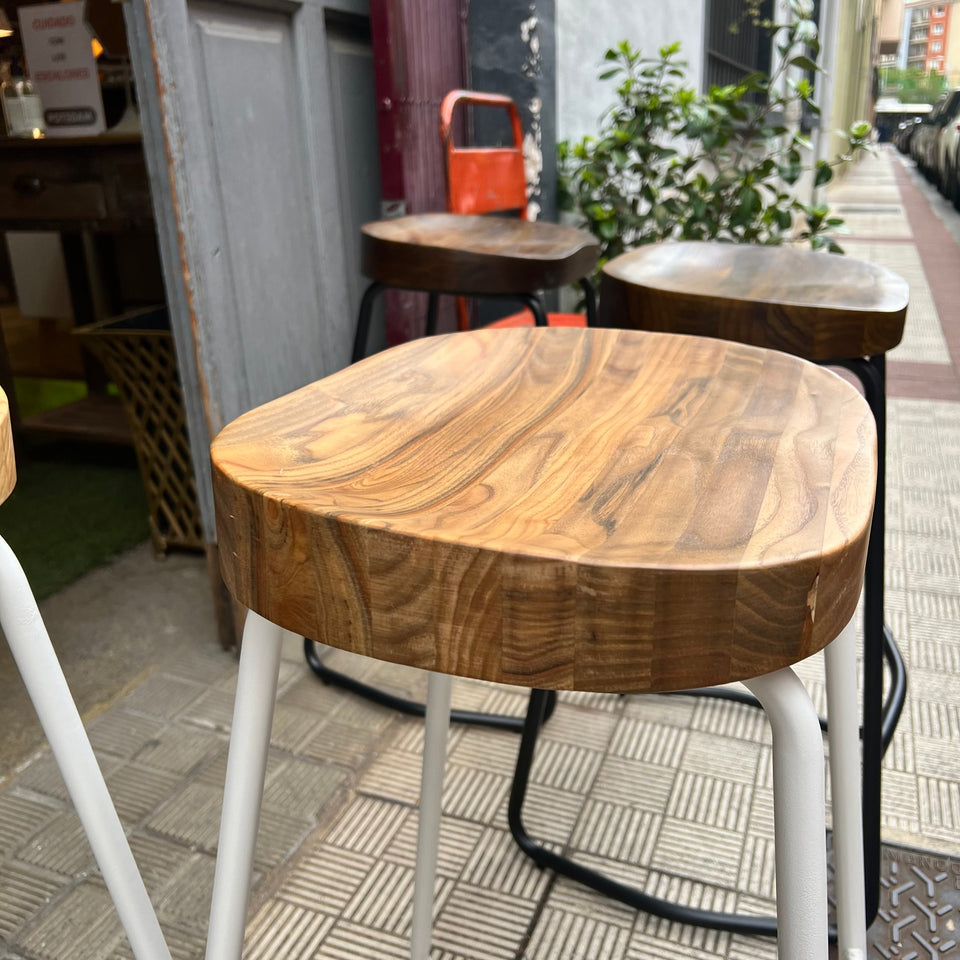 Taburete 65 cm blanco madera maciza