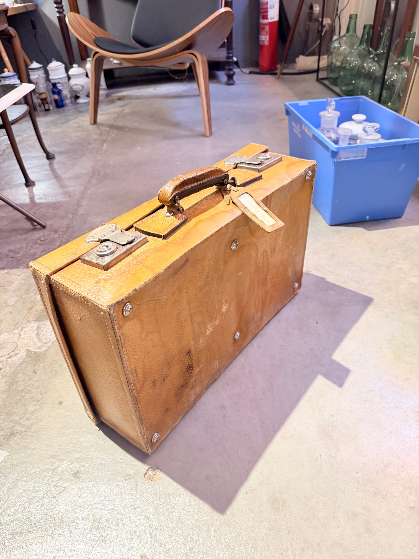 Maleta cuero pequeña