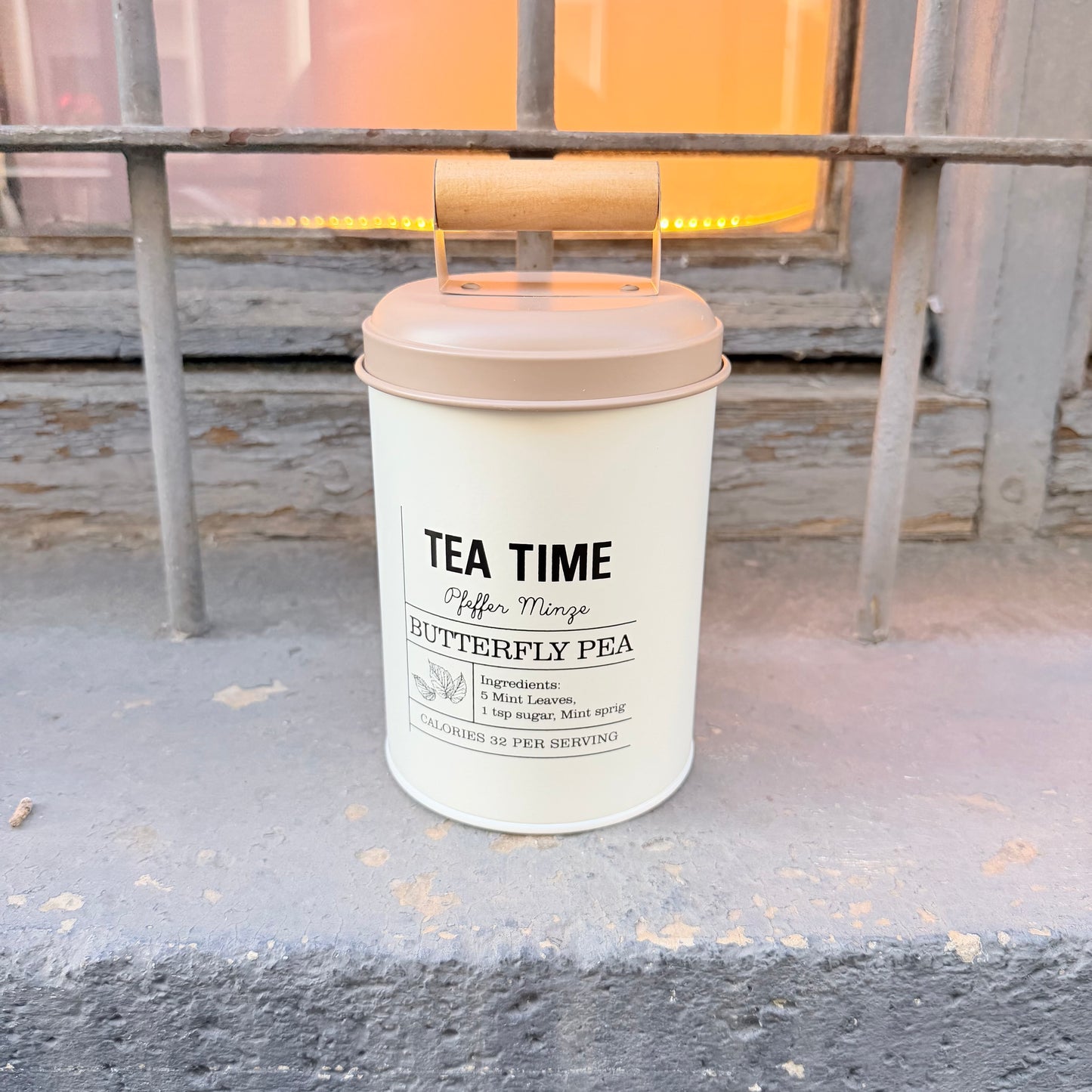 Bote metálico Tea