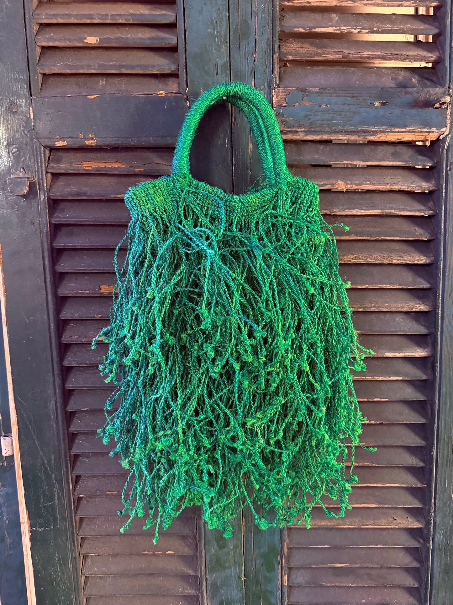 Bolso flecos verde