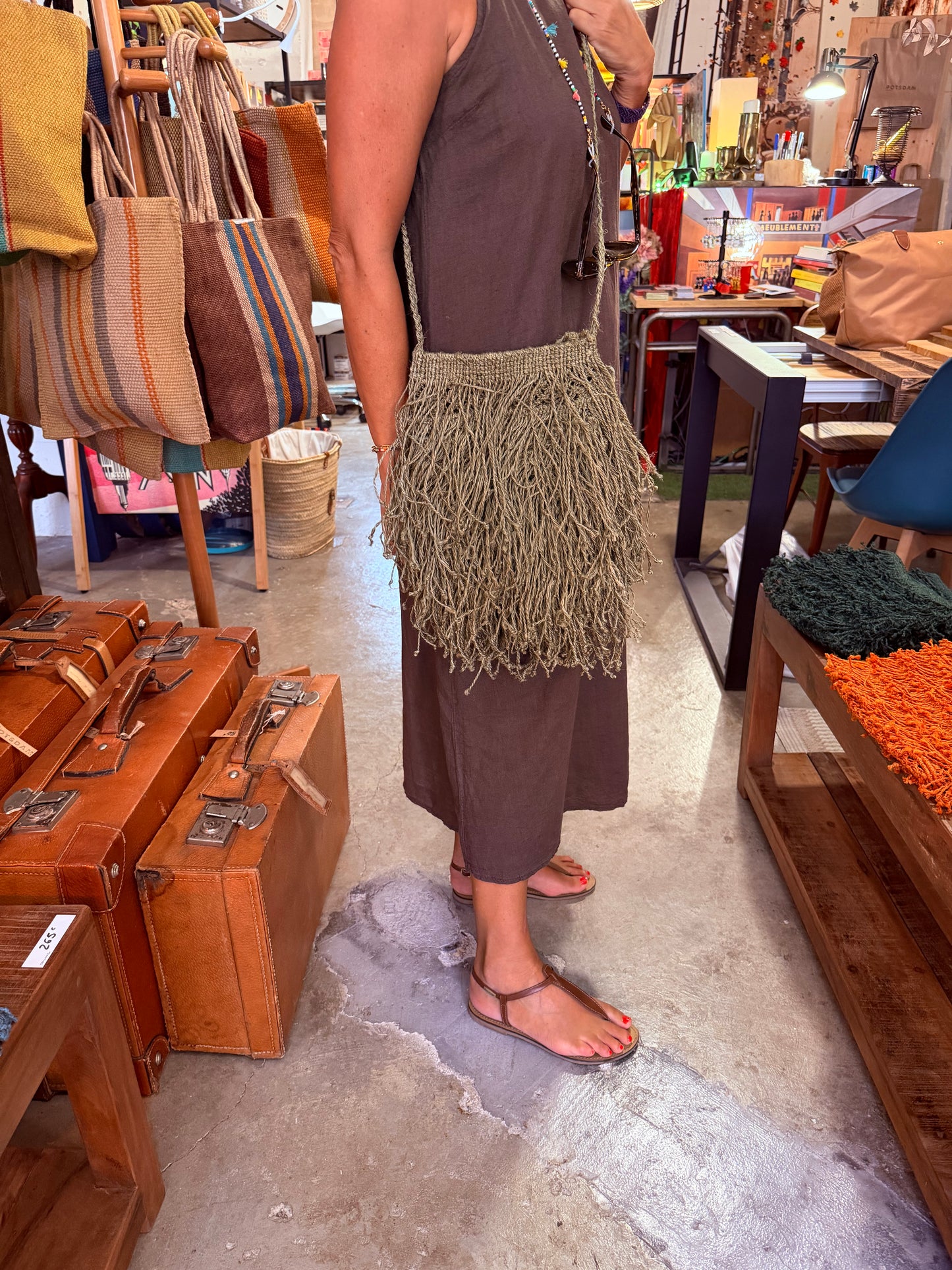Bolso flecos oliva