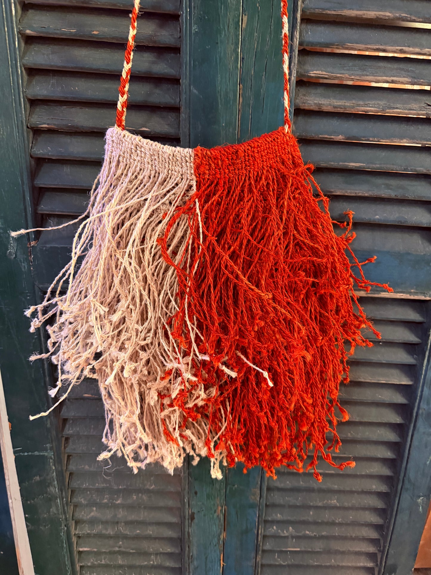 Bolso flecos rojo/natural