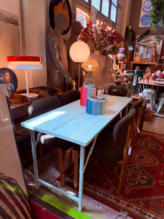 Mesa color mint