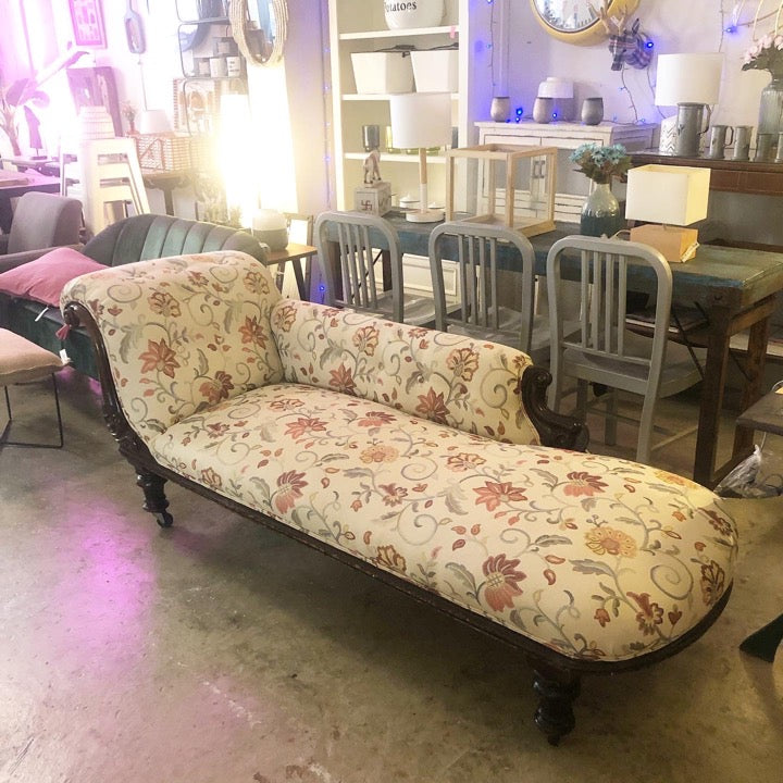 Chaiselongue tapizada