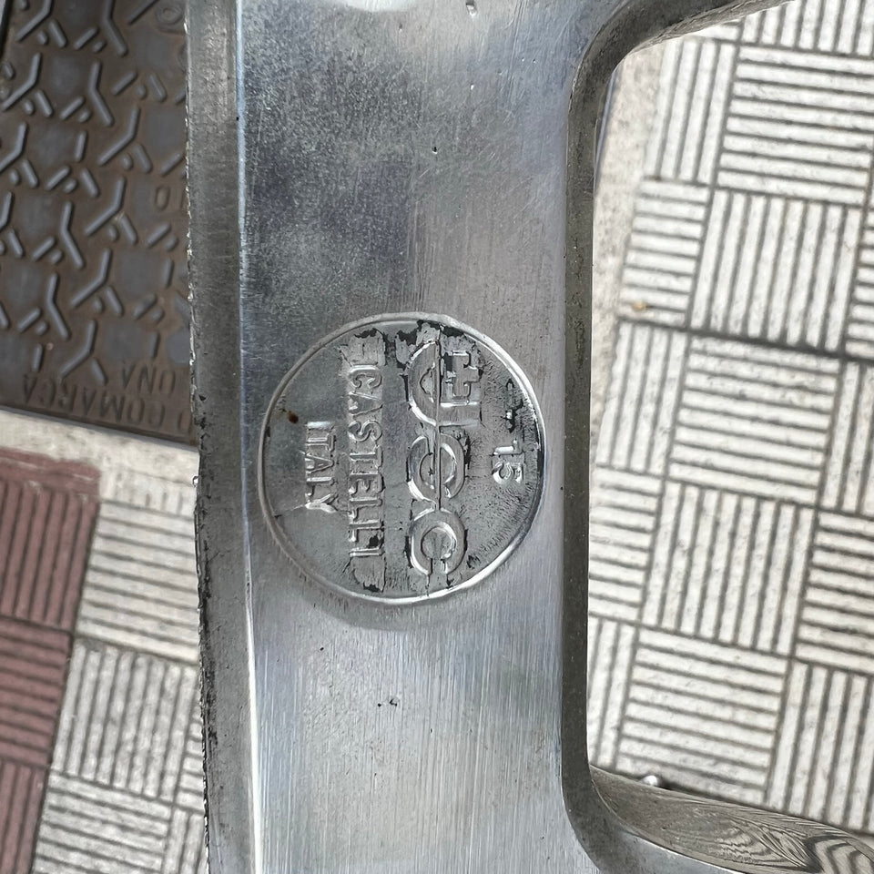 Silla DSC 106