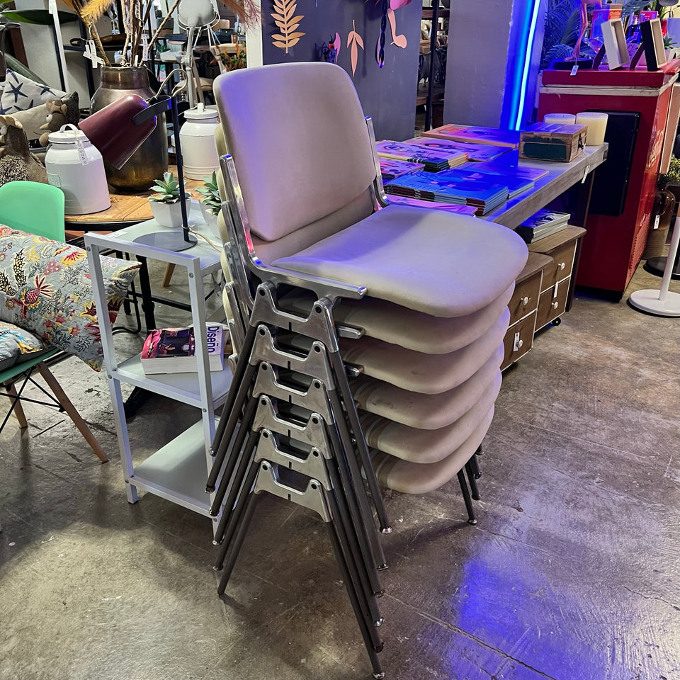 Silla DSC 106