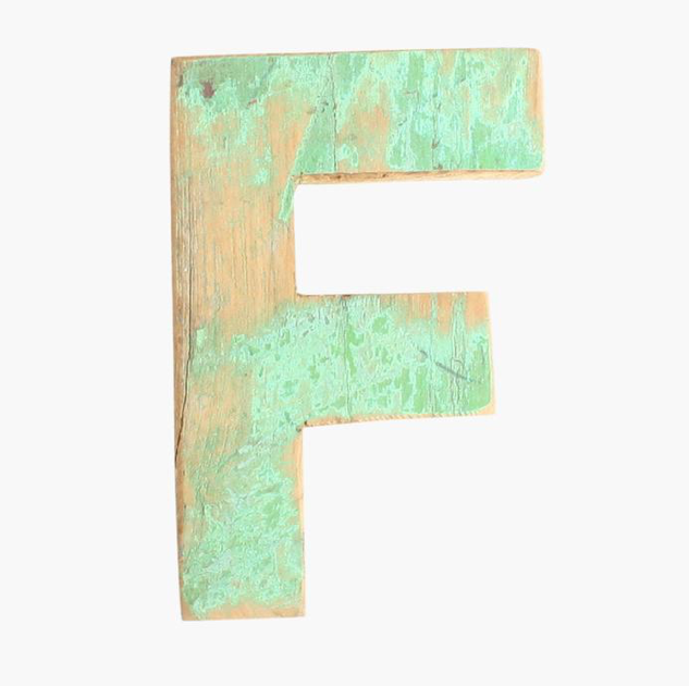 Letra F de madera