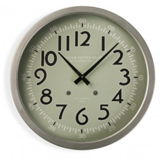 Reloj verde y metal