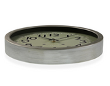 Reloj verde y metal