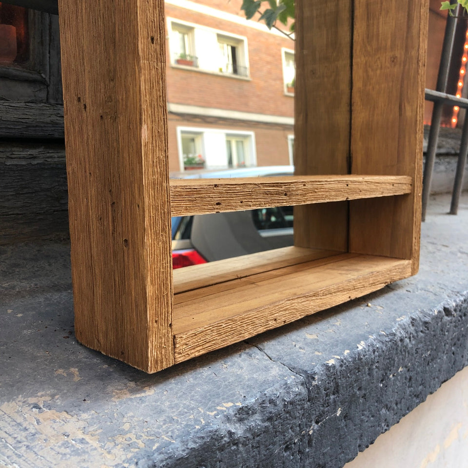 Espejo madera con repisa