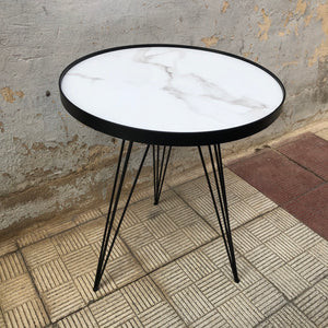 Mesa auxiliar efecto mármol