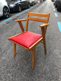 Silla madera asiento rojo