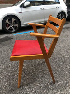 Silla madera asiento rojo