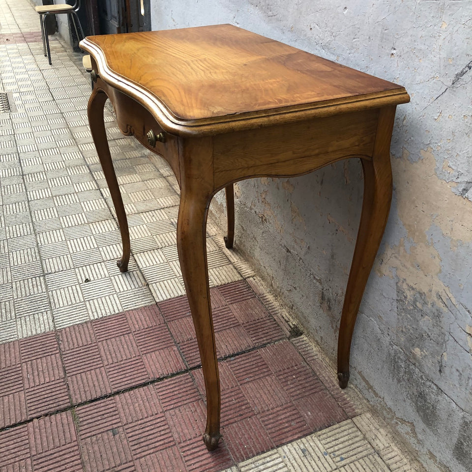 Consola de madera con cajón