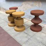 Taburete metálico mostaza