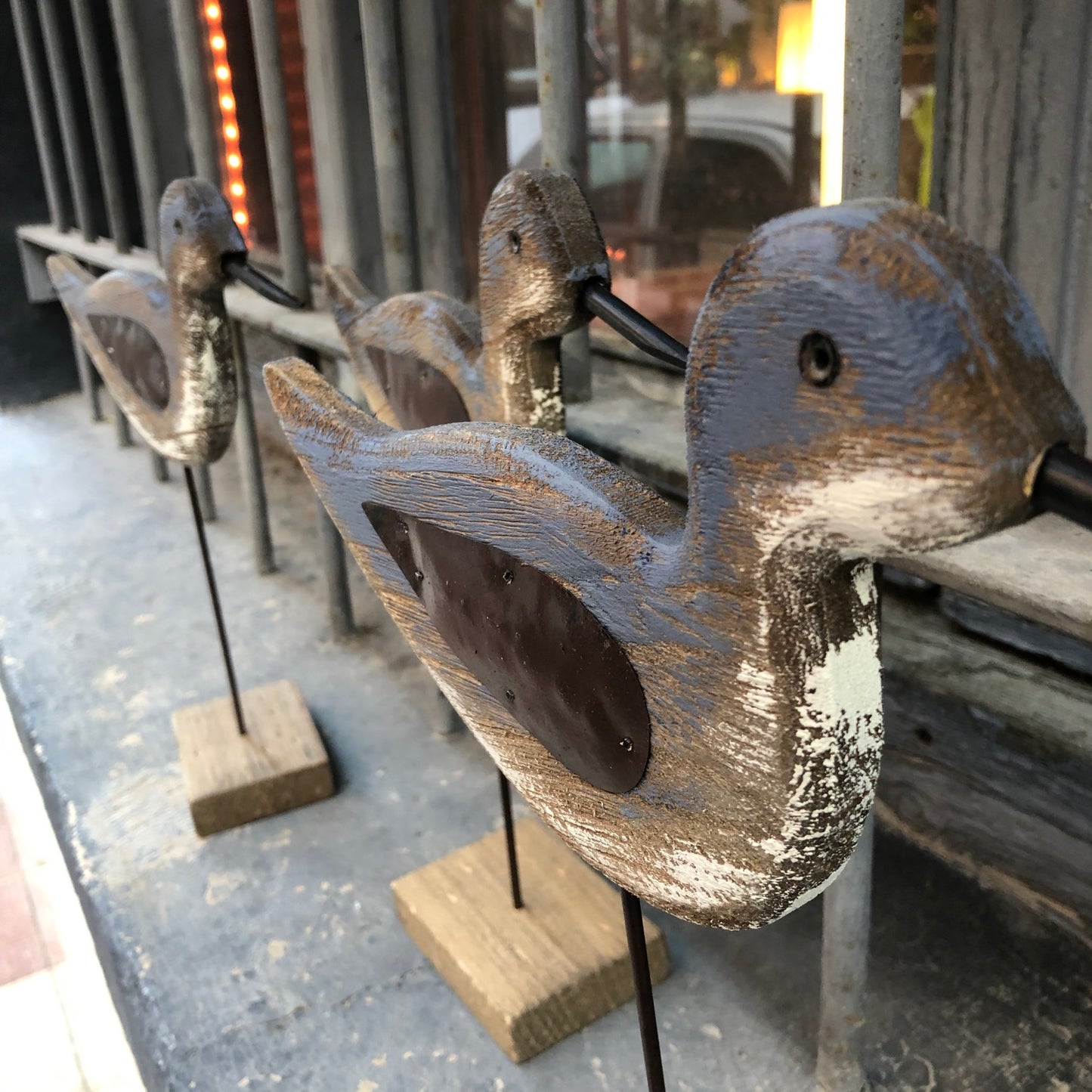 Figura pájaro madera