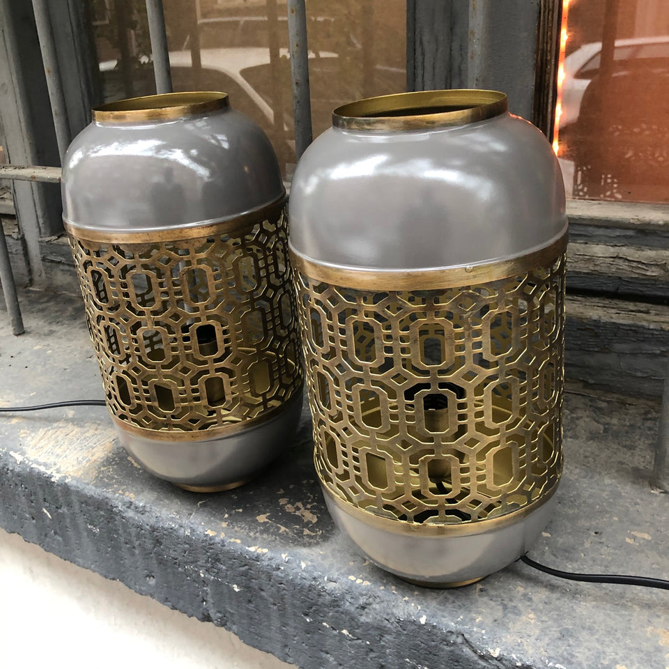 Lampara sobremesa metálica estilo oriental gris