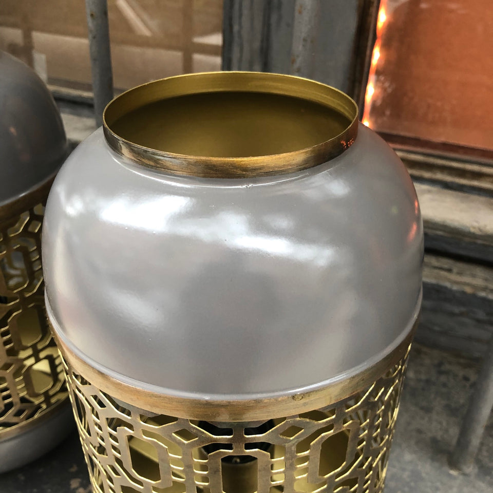Lampara sobremesa metálica estilo oriental gris