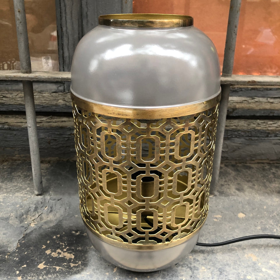 Lampara sobremesa metálica estilo oriental gris
