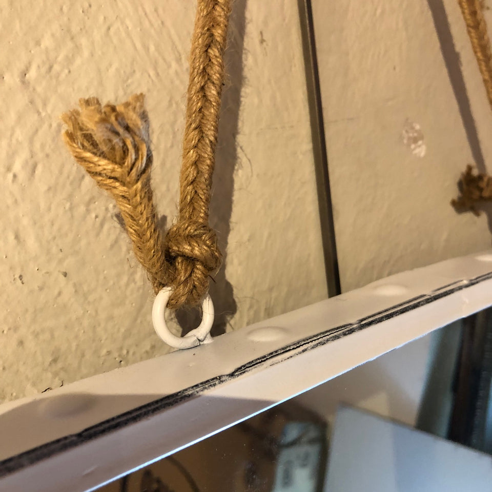 Espejo rectangular con cuerda