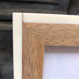 Porta fotos 10x15 madera y nácar blanco