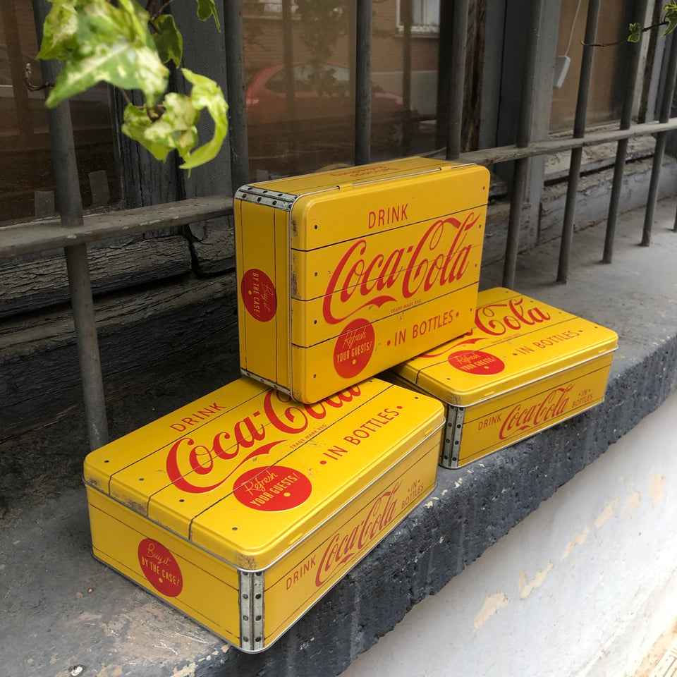 Caja metálica Coca Cola