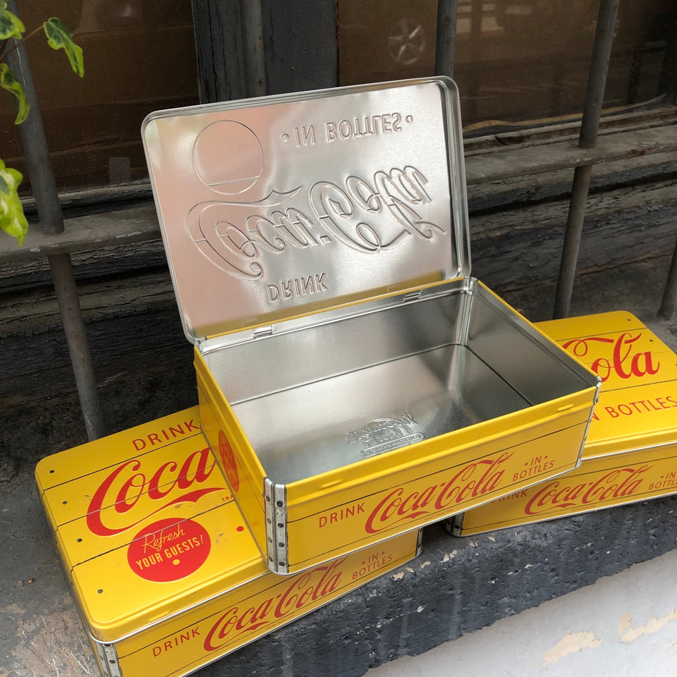 Caja metálica Coca Cola
