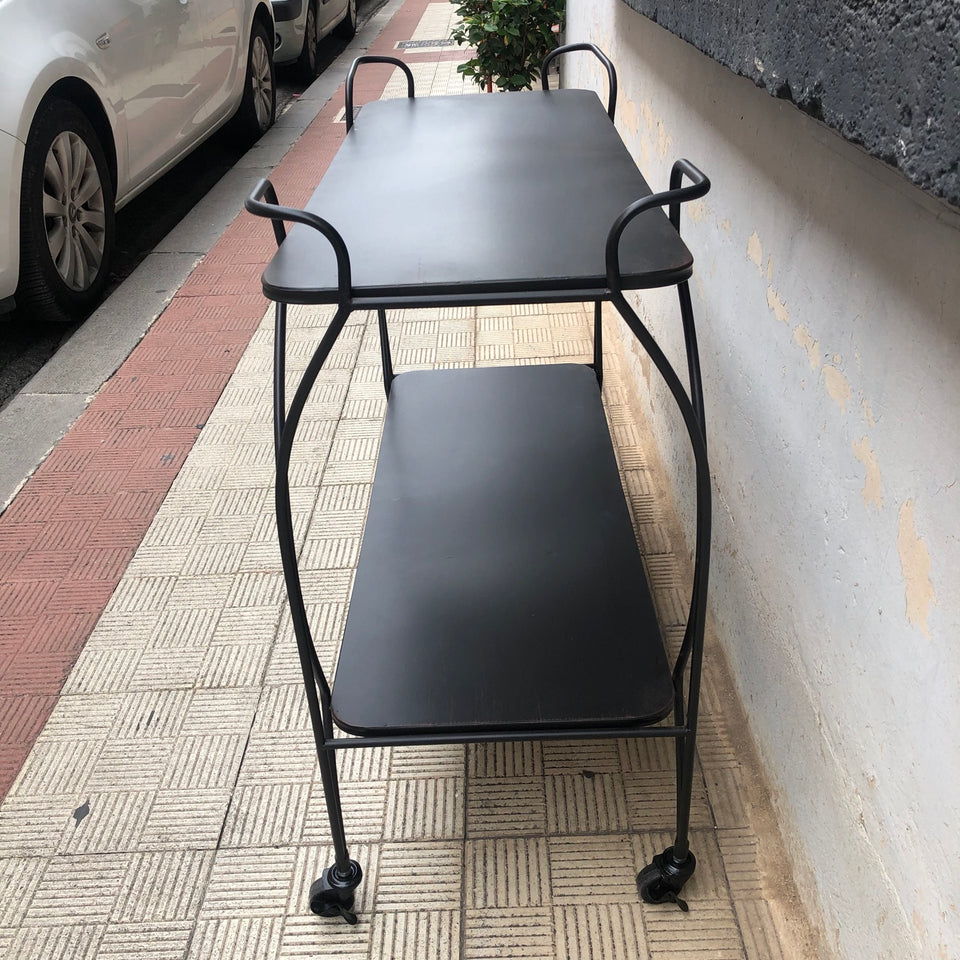 Carro metálico