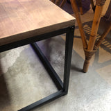 Mesa de centro me metal y madera