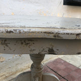 Mesa auxiliar gris