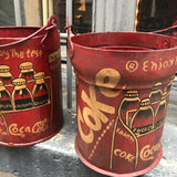 Cubo metálico cola