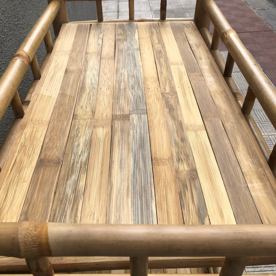Camarera de bambu