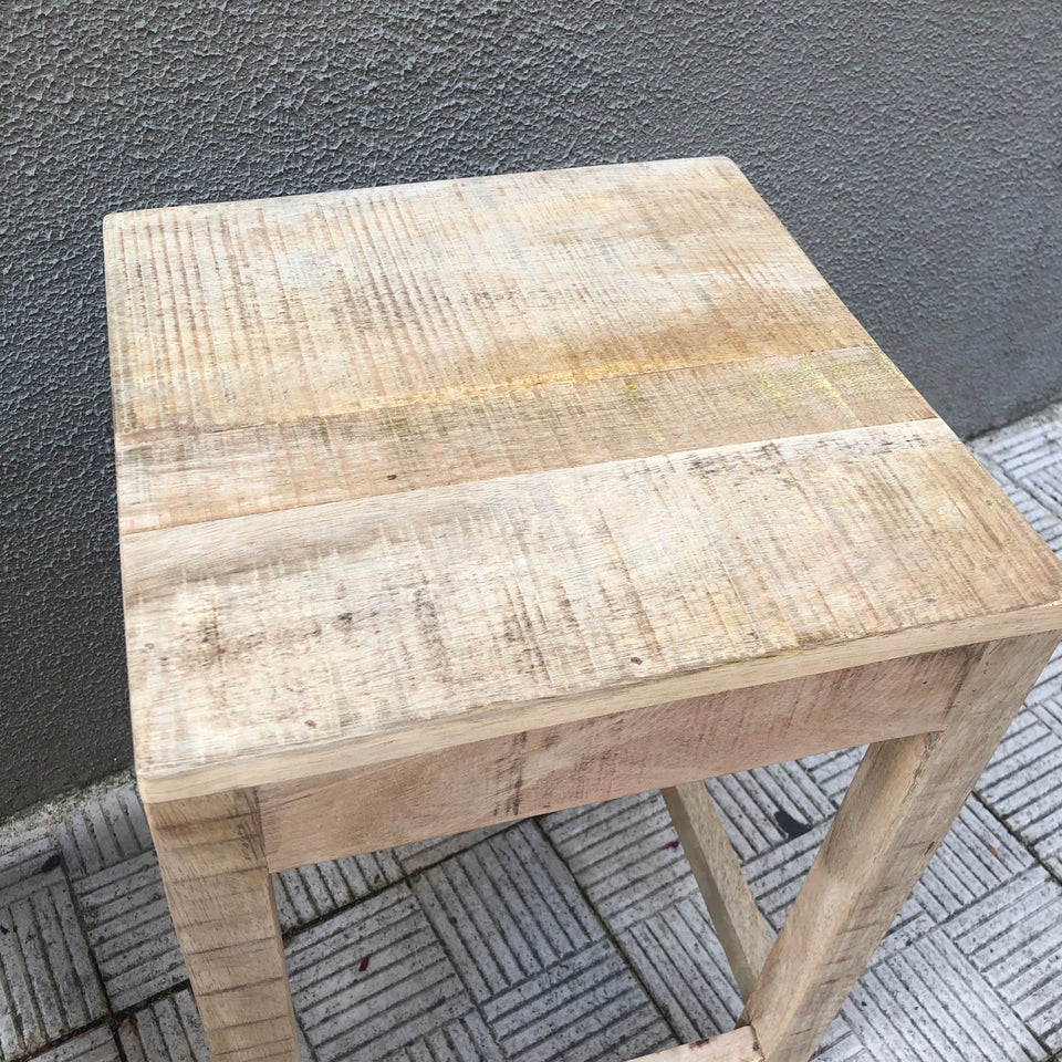 Taburete madera mango
